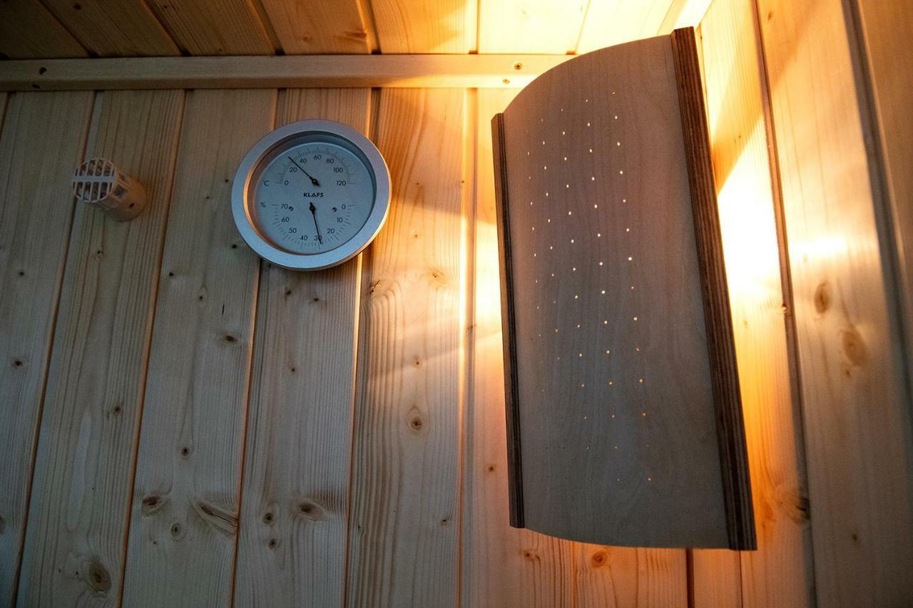 Sauna - Flexible Selfcheckins 6 - Zagreb - Garage - Electric Vehicle Ccharger - Loggia - New - Luxury - Apartments Repinc 6 Exterior photo