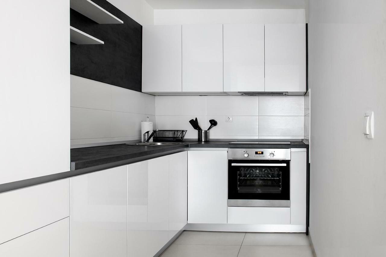 Sauna - Flexible Selfcheckins 6 - Zagreb - Garage - Electric Vehicle Ccharger - Loggia - New - Luxury - Apartments Repinc 6 Exterior photo