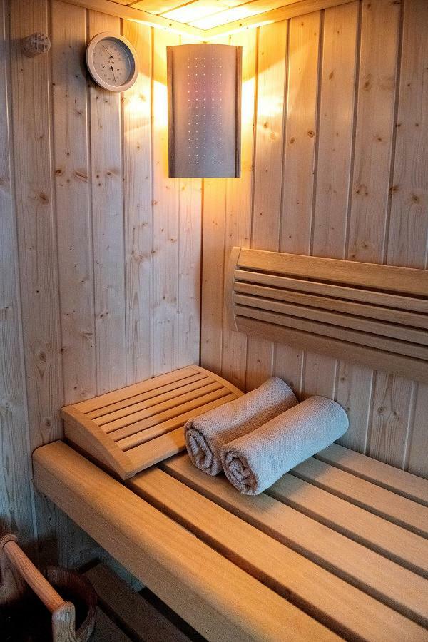 Sauna - Flexible Selfcheckins 6 - Zagreb - Garage - Electric Vehicle Ccharger - Loggia - New - Luxury - Apartments Repinc 6 Exterior photo